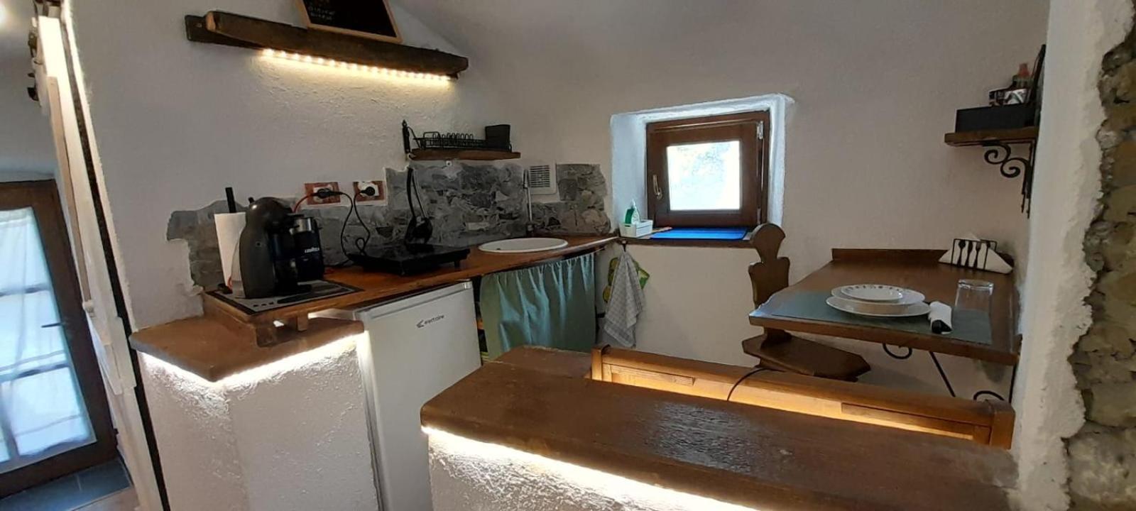 B&B 8A Castelbianco Colletta Extérieur photo